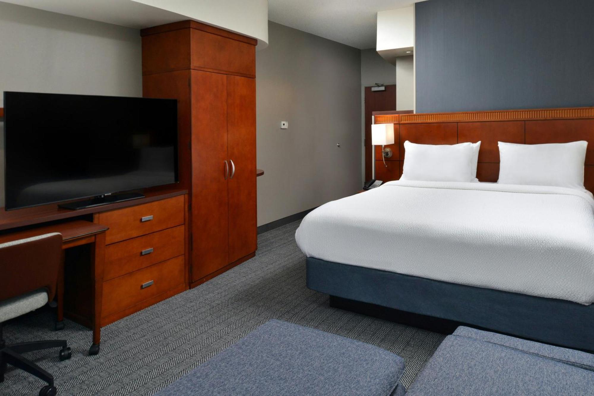 Courtyard By Marriott Harrisburg Hershey Eksteriør billede